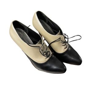 BEBE Y2K Retro Lace-Up Heels size 10
